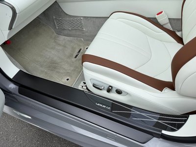 2026 Lexus LC CONVERTIBLE — миниатюра 41