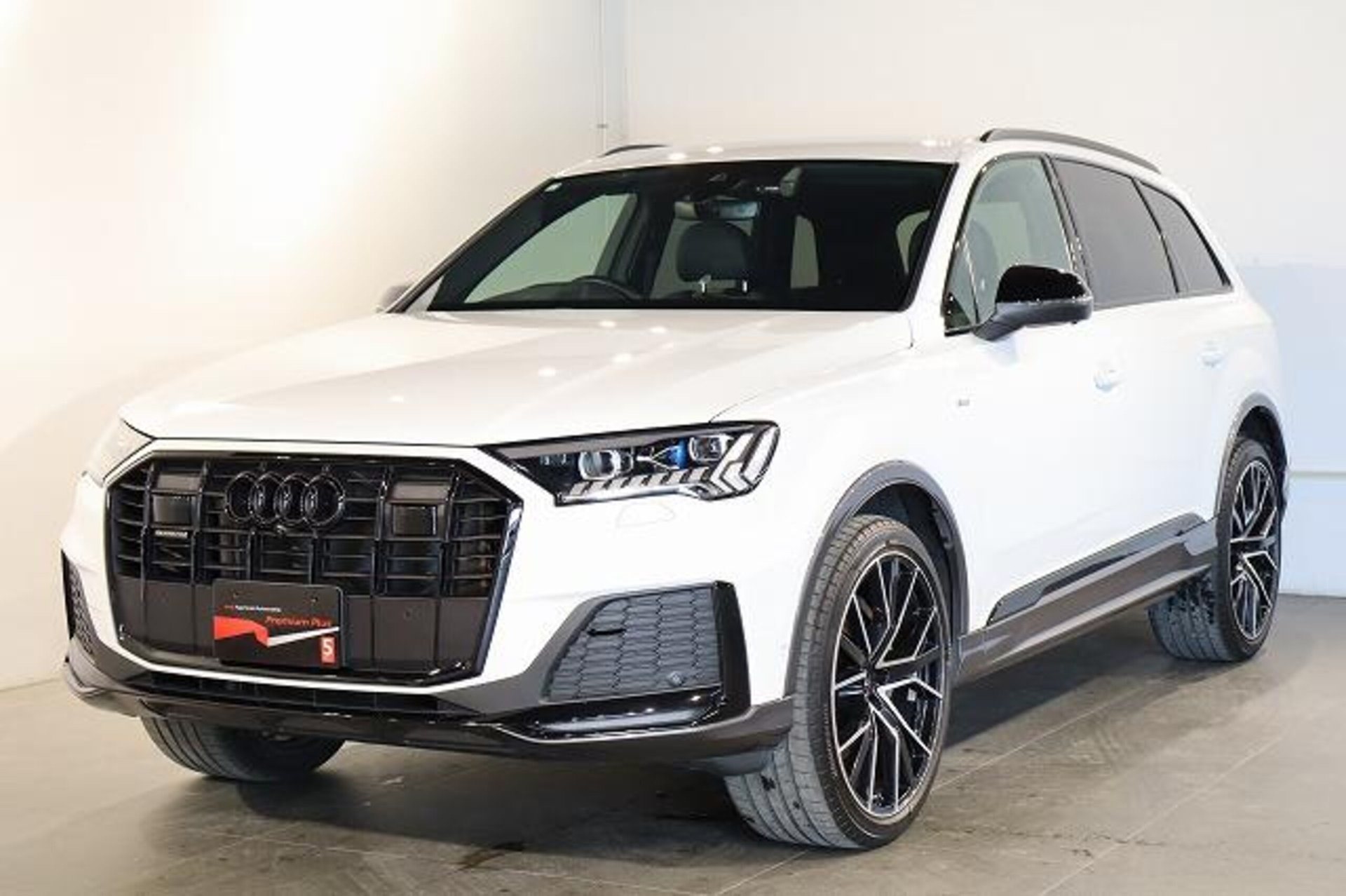 AUDI Q7 - View 1