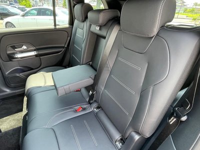 2025 Mercedes-BENZ GLB 缩略图 25