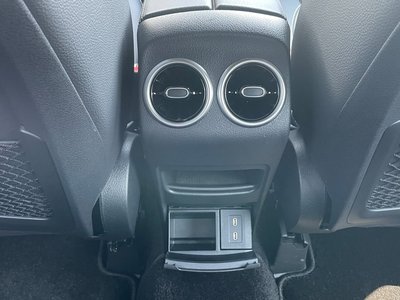 2025 Mercedes-BENZ GLB 缩略图 28