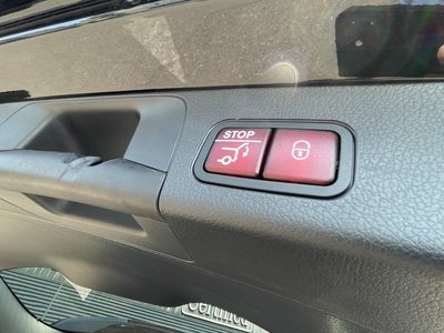 2025 Mercedes-BENZ GLB 缩略图 38