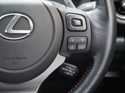 2022 Lexus IS 缩略图 32