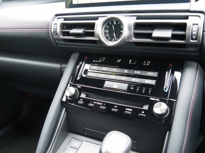 2022 Lexus IS 缩略图 45
