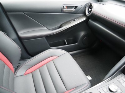 2022 Lexus IS 缩略图 56
