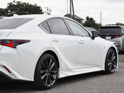 2022 Lexus IS 缩略图 15