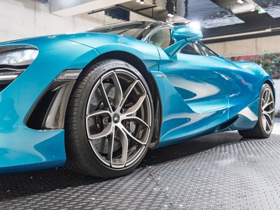 2019 MCLAREN 720S SPIDER — фото 9
