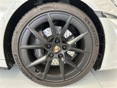 PORSCHE 911 - 10