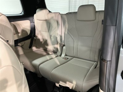 2025 Toyota ALPHARD — миниатюра 26