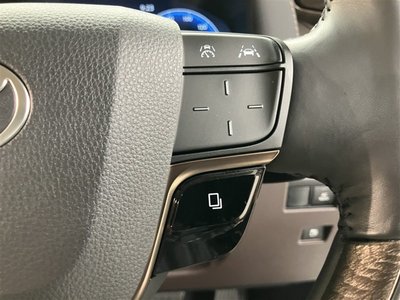 2025 Toyota ALPHARD — миниатюра 17
