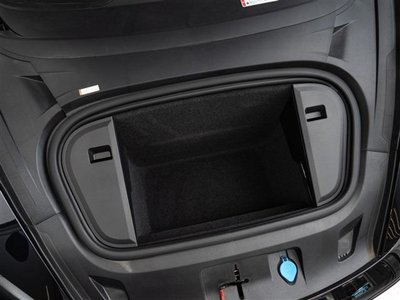 صورة 11 لـ 2023 Porsche TAYCAN