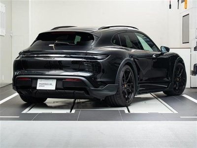 2023 Porsche TAYCAN — фото 2