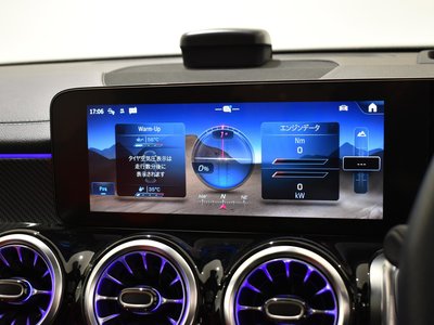 MERCEDES-BENZ GLB AMG - 9