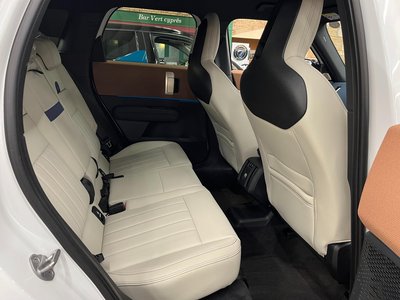 2025 MINI COOPER COUNTRYMAN photo 10