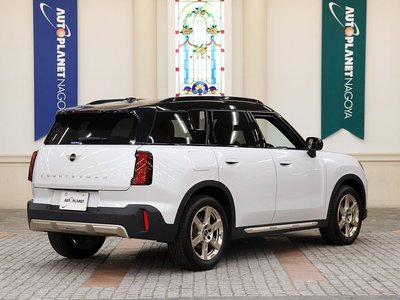 2025 MINI COOPER COUNTRYMAN photo 4