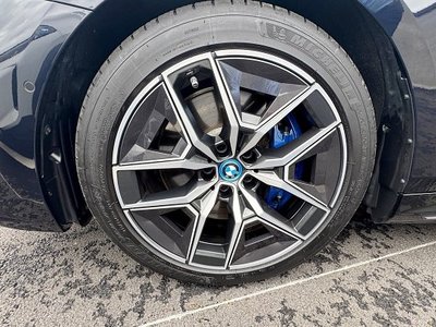 2025 BMW I5 — фото 6