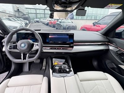 2025 BMW I5 — фото 5