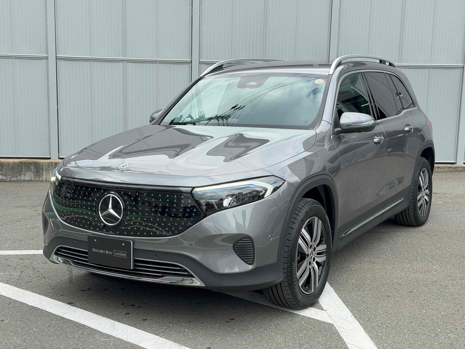 MERCEDES-BENZ EQB - View 1