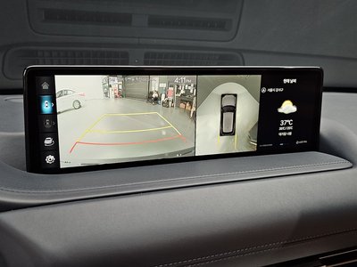 2022 Genesis GV80 — миниатюра 21
