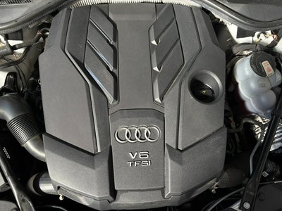 AUDI A8 - 9