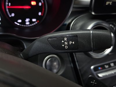 MERCEDES-BENZ GLC - 9