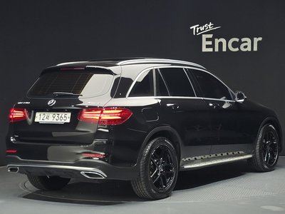 MERCEDES-BENZ GLC - 4