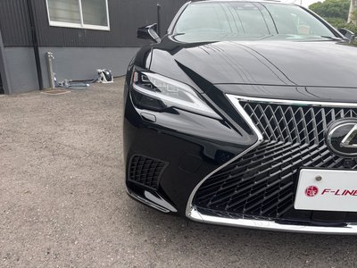 LEXUS LS - 8