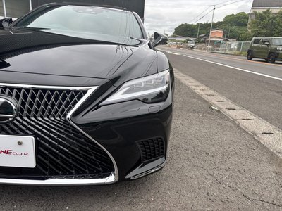 LEXUS LS - 9