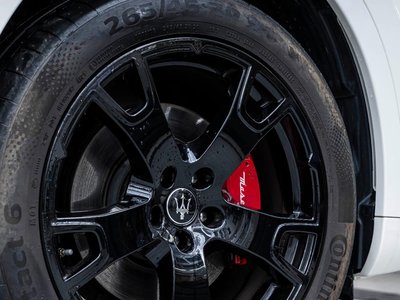 2022 Maserati LEVANTE thumbnail 41