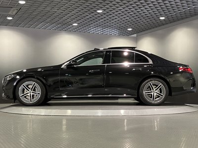 MERCEDES-BENZ E-CLASS - 10