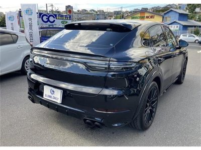 PORSCHE CAYENNE COUPE - 7