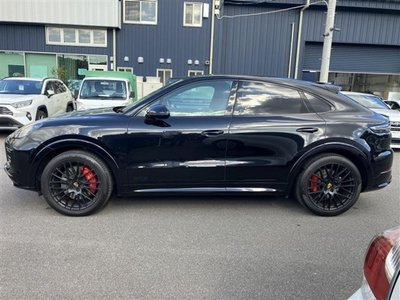 PORSCHE CAYENNE COUPE - 4