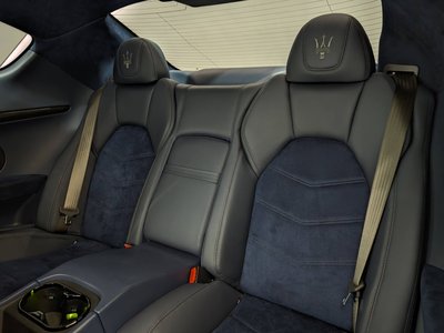 MASERATI GRANTURISMO - 5
