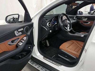 MERCEDES-BENZ GLC - 10