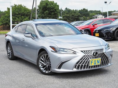 2023 Lexus ES 照片 3