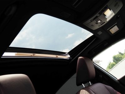 2023 Lexus ES — миниатюра 18