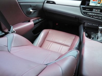 2023 Lexus ES — миниатюра 56