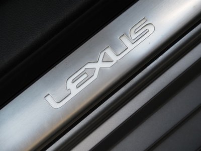 2023 Lexus ES — миниатюра 61