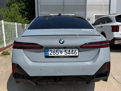 BMW 5 SERIES - 3