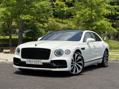 BENTLEY FLYING SPUR - 1