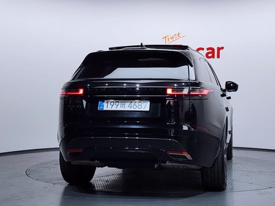 LAND ROVER RANGE ROVER VELAR - 4