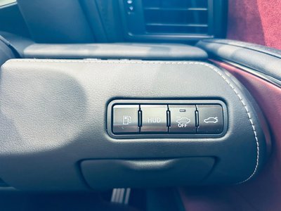 صورة مصغرة 50 لـ 2017 Lexus LC