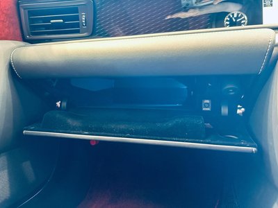 صورة مصغرة 61 لـ 2017 Lexus LC