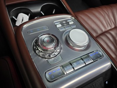 صورة 9 لـ 2022 Genesis G90 (RS4)