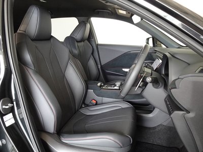 2025 Lexus LBX 照片 9