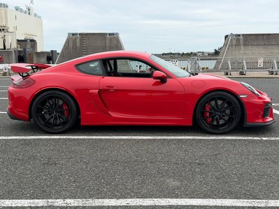 صورة 9 لـ 2016 Porsche CAYMAN