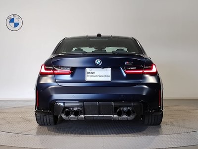 BMW M3 SEDAN - 8