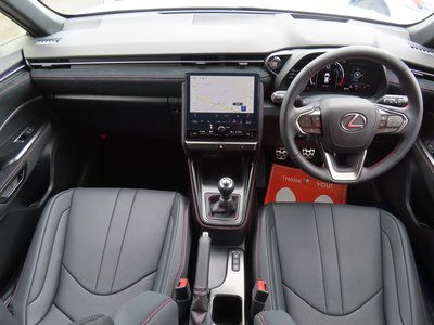 2025 Lexus LBX — миниатюра 50