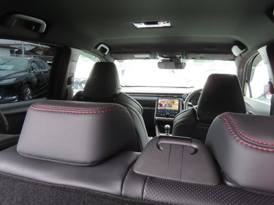 2025 Lexus LBX — миниатюра 54