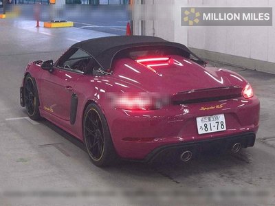 PORSCHE 718 SPYDER - 2