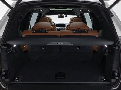 2025 BMW X7 — миниатюра 20